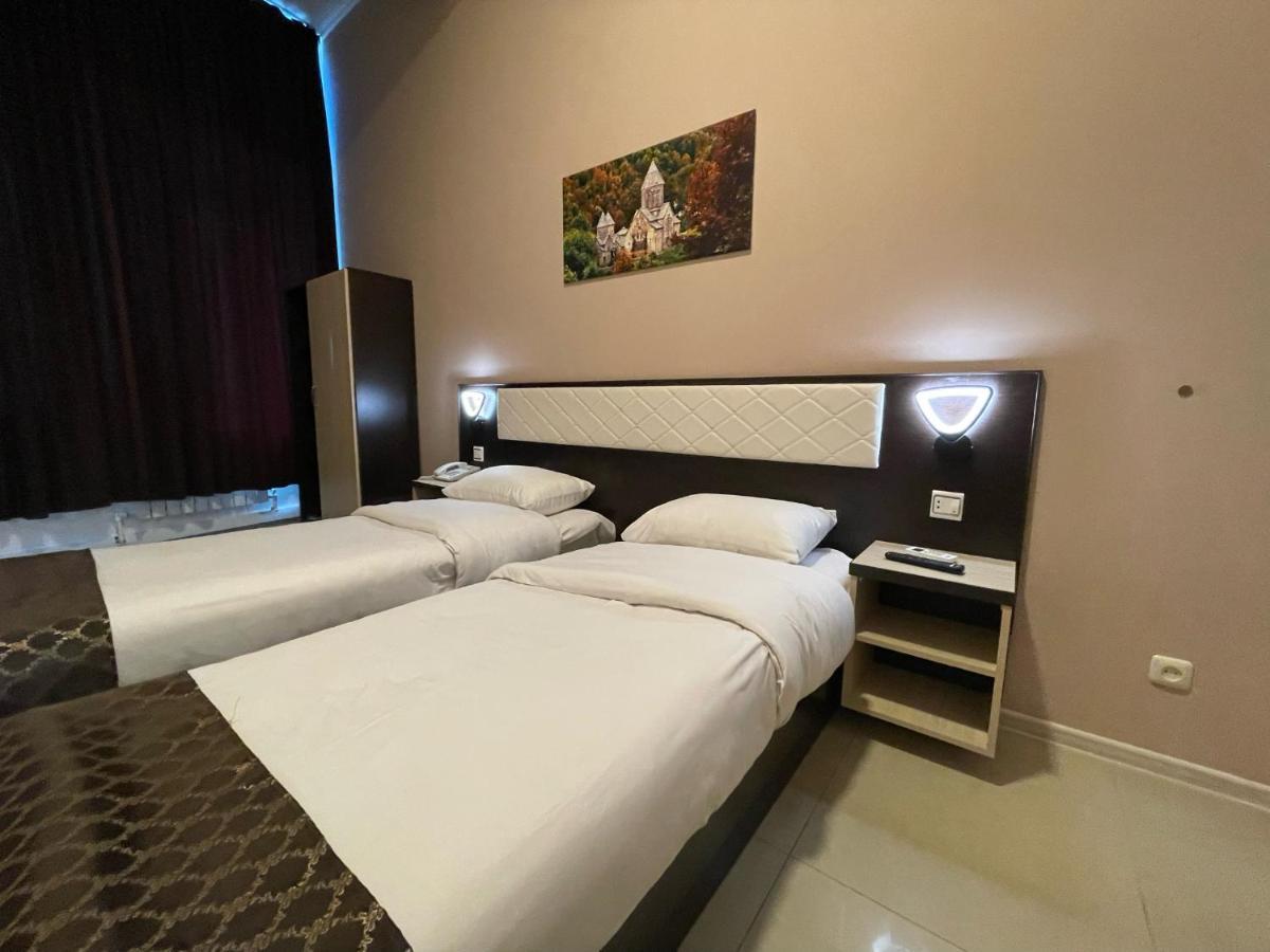 Comfort Hotel Yerevan Ngoại thất bức ảnh